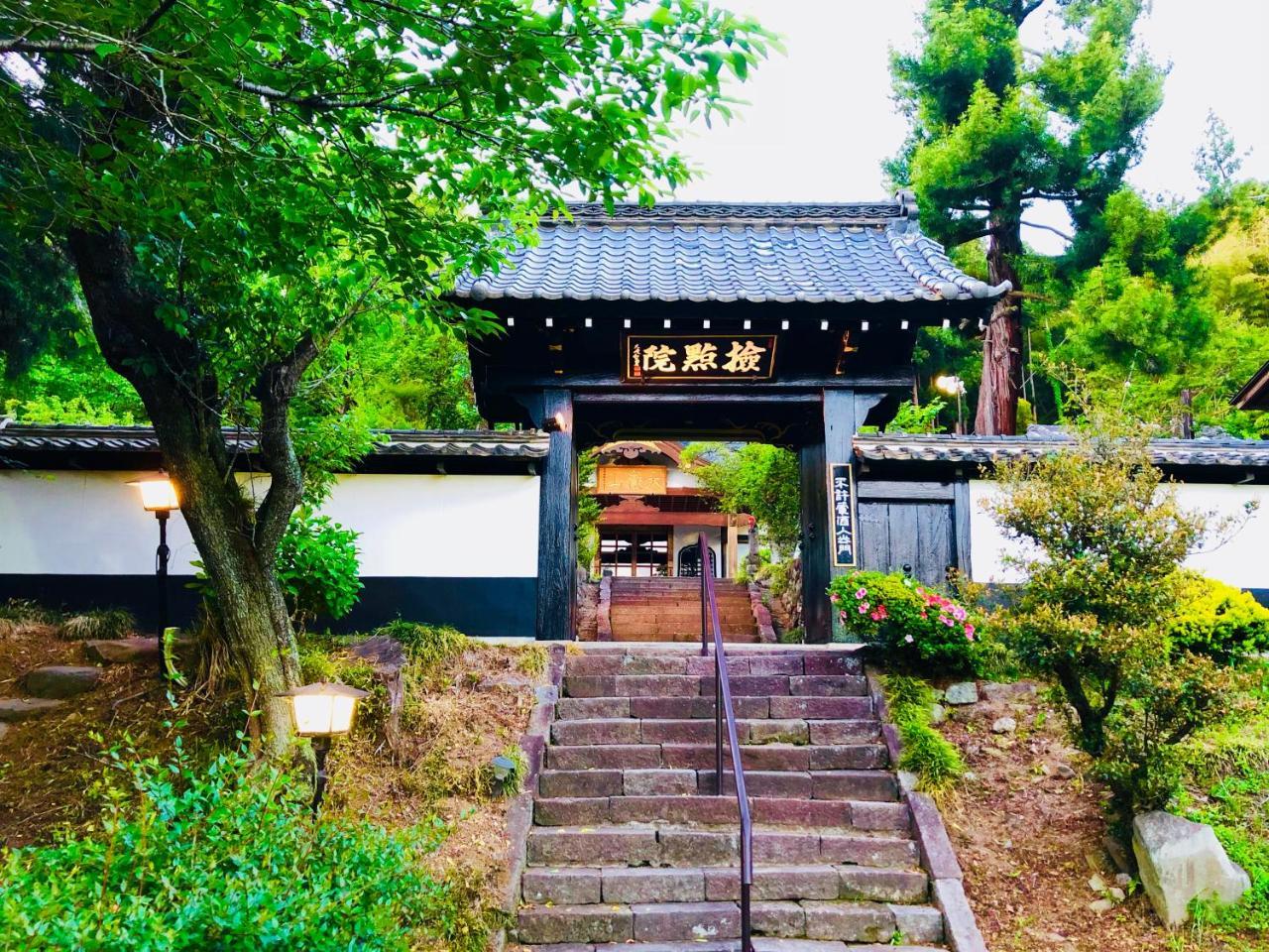 Ryutakuzenji 宿坊 Takasaki Exterior foto